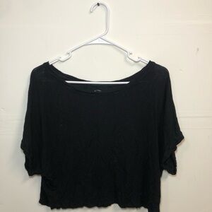 Basic Black Cropped Off the Shoulder Tee Women’s Size Medium